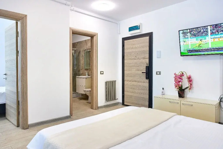 Apartamente Miramare Alezzi cm