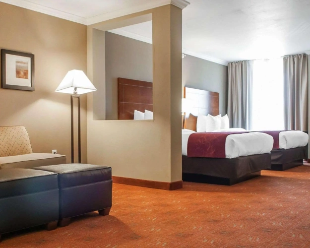 Quadruple Suite