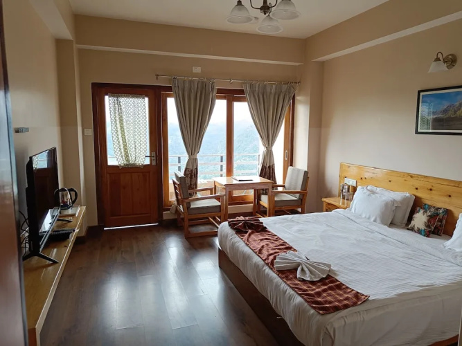 Hotel 100 Petals
