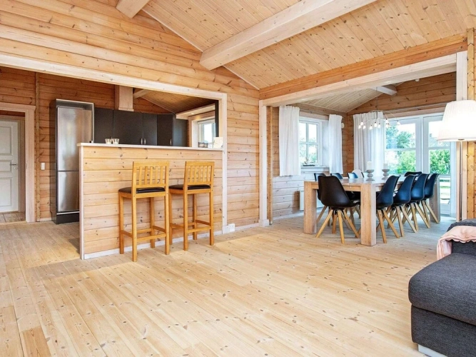 10 Person Holiday Home in Vaeggerlose