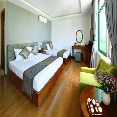 Standard Triple room