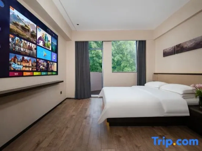 Standard Double room with balcony