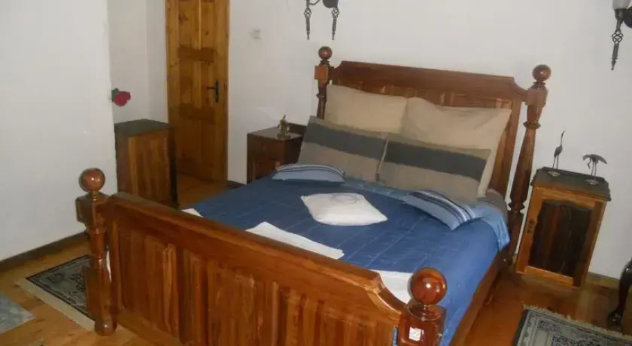 Guest House James