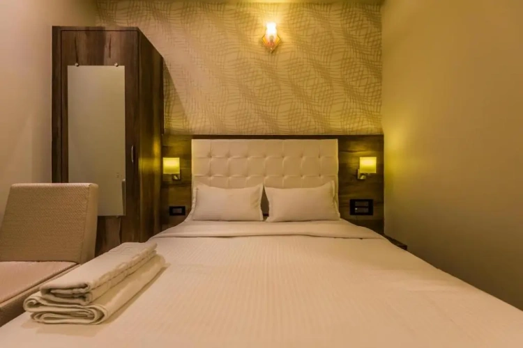 Deluxe Single room