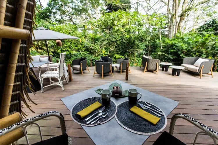 Sundy Praia LodgeOver view