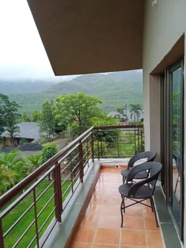 Soul Tree Deluxe Villa 106