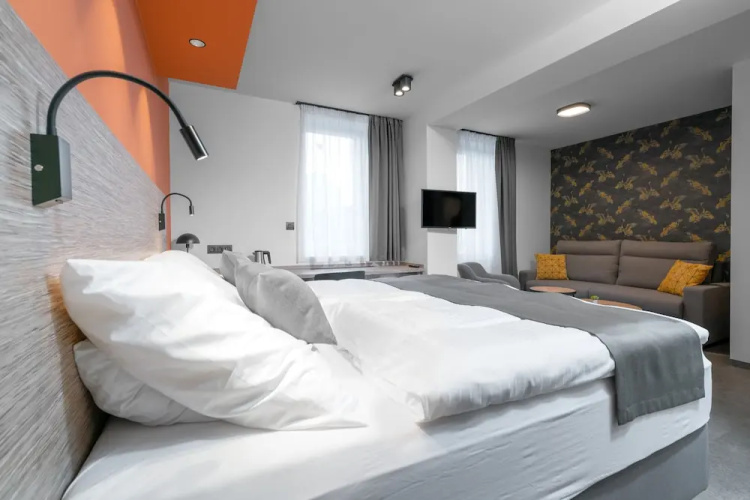 Hotel Diana