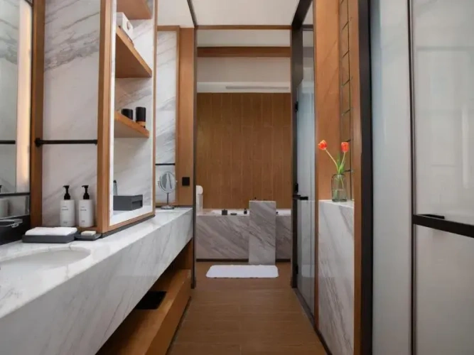 1 Bedroom Double Suite