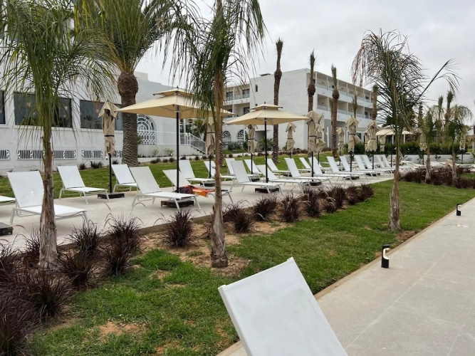One Resort Premium