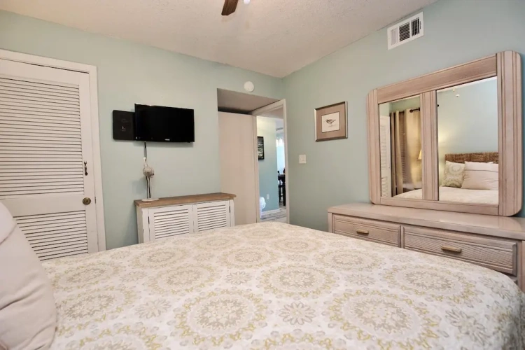 Standard room with balcony