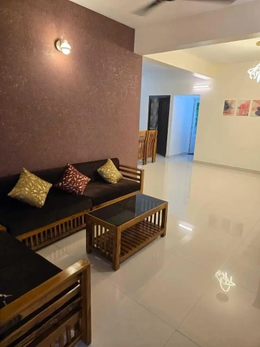 3 Bedrooms Executive Suite with balcony and with city view