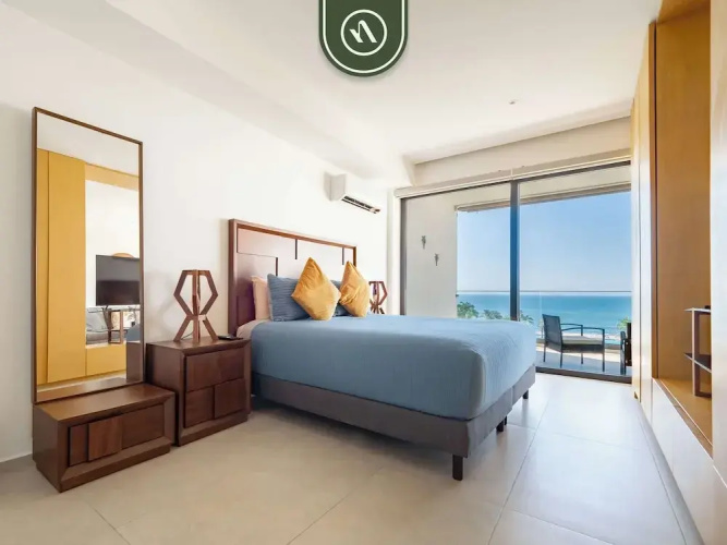 Oceanview 1 BR Condo - Private Beach - Pools