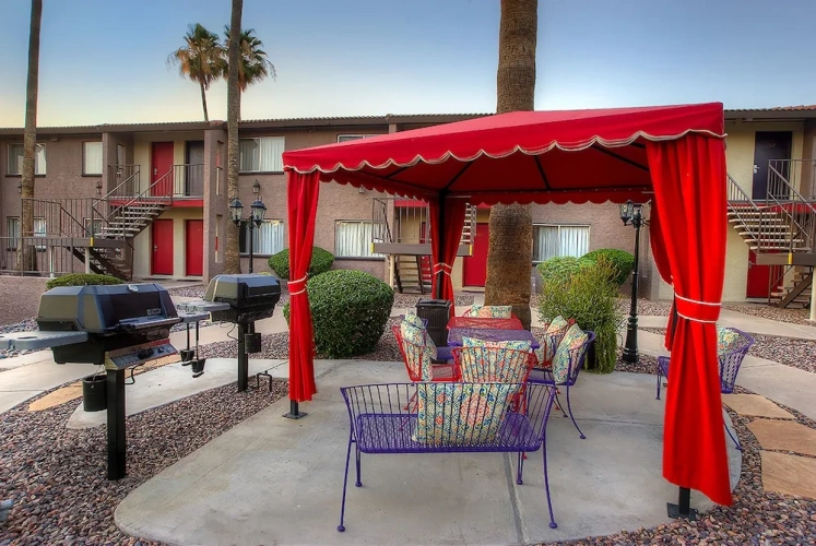 1 Bedroom Apartment with balcony