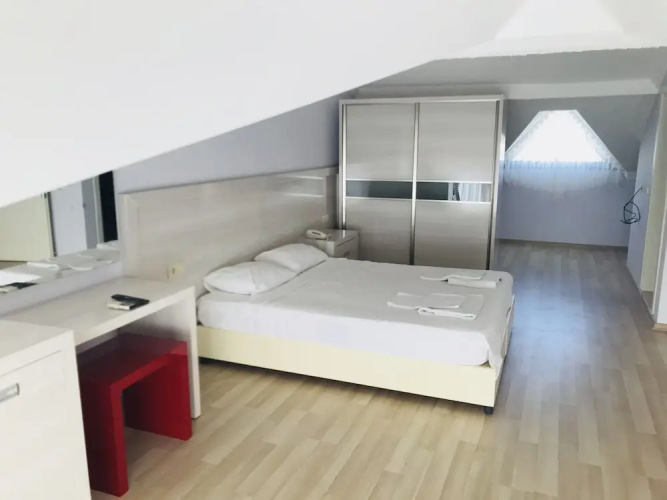 Yagmur Hotel