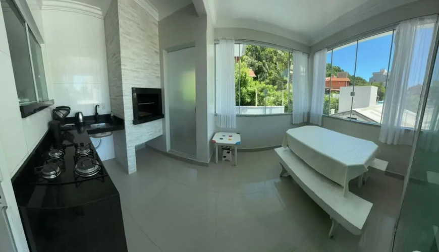 Casa 3 quartos praia de Bombas