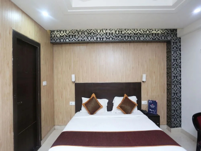 OYO 18255 The Idea Inn