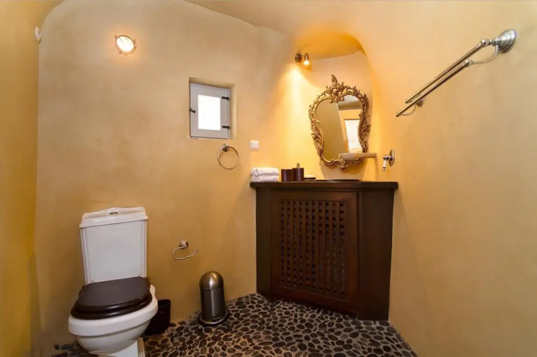 Casa House in Santorini