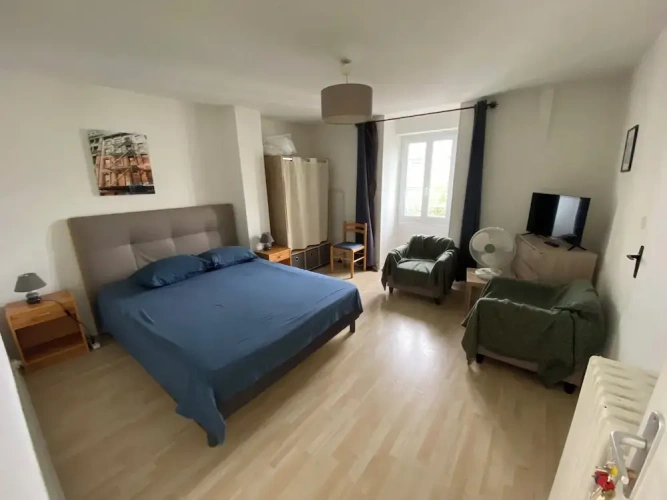 Comfort room