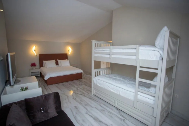 Downtown Hotel
