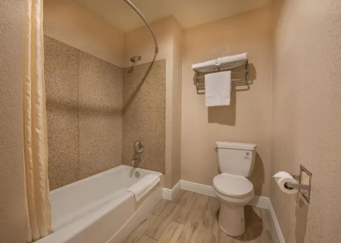 Standard Sextuple room