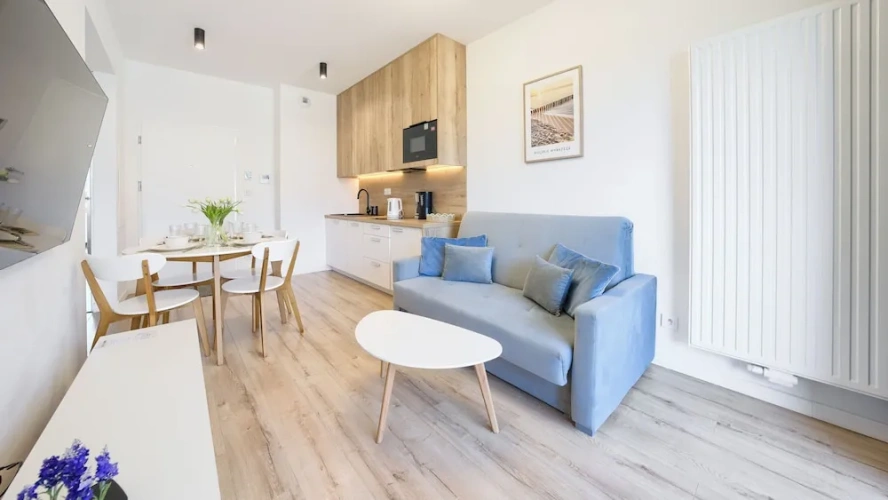 Apartment with balcony