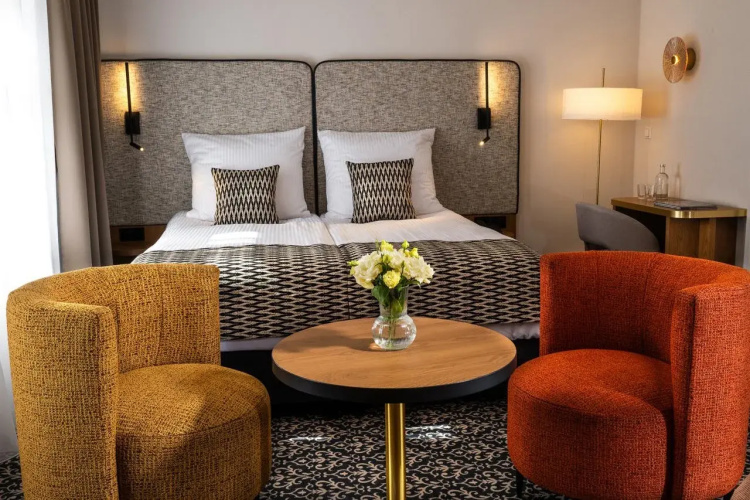 Palladian Hotel