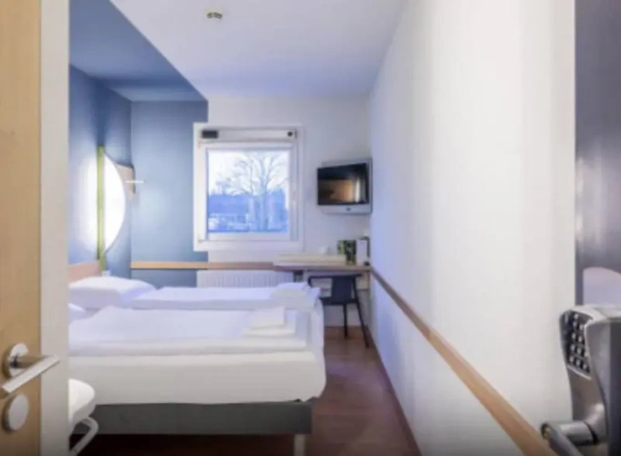 Economy Twin room