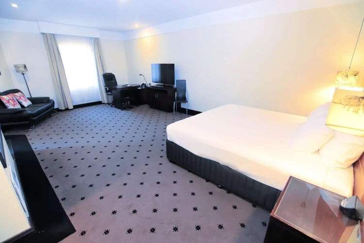 Executive Double Basement room