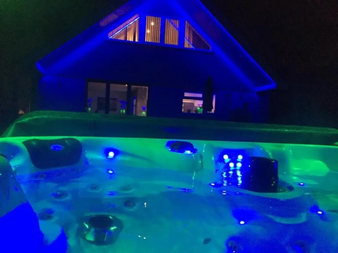 Double Cottage