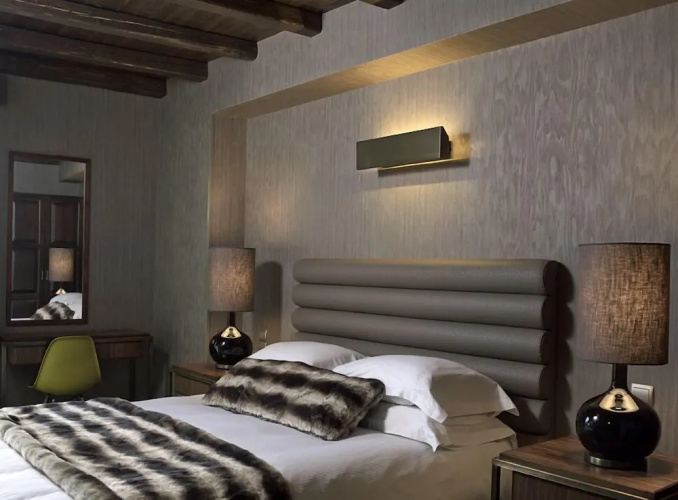 Art Mainalon Hotel