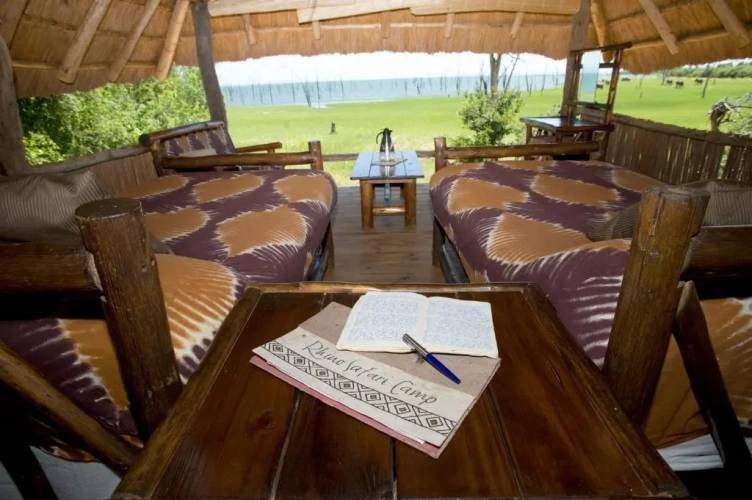 Standard Double room with lake view