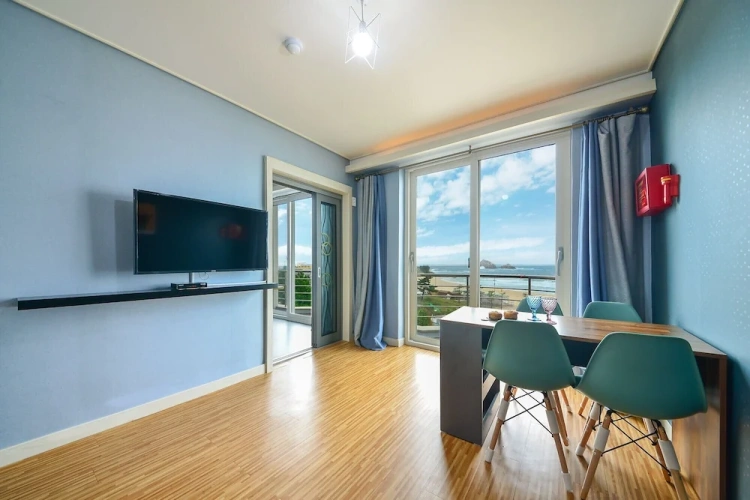 Standard Double room with balcony and with ocean view