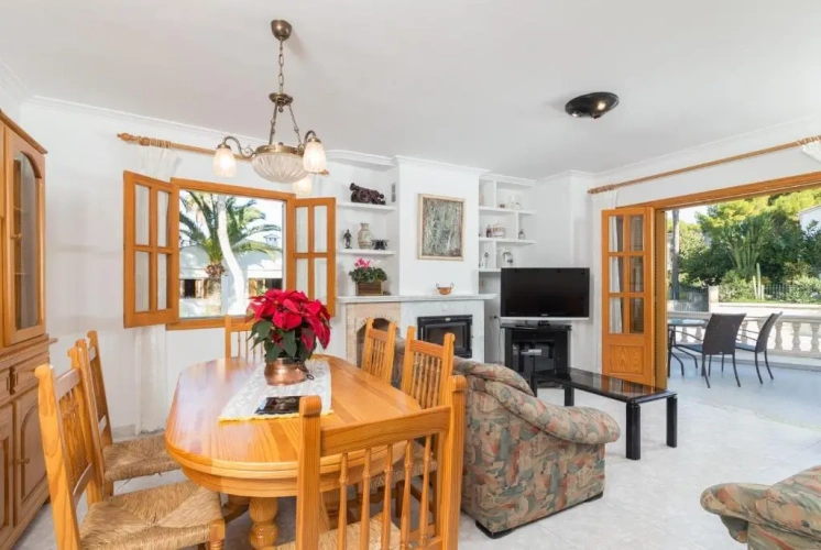 3 Bedrooms Chalet