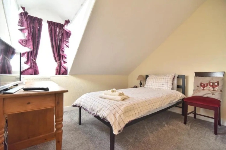 Standard Single room