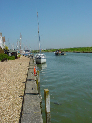 16 The Boathouse