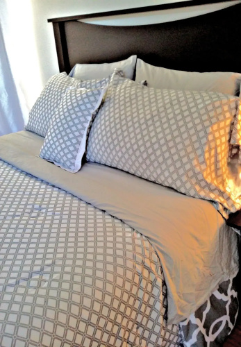 Hipsters Cove Bed & Breakfast