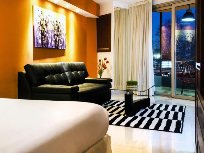 Shoshana Hotel Boutique