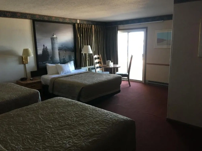 Superior Double room with balcony and with lake view