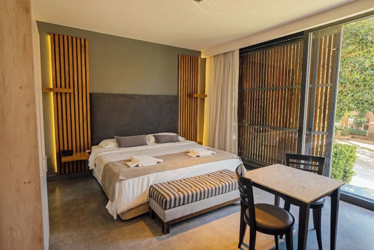 Executive Double Basement room