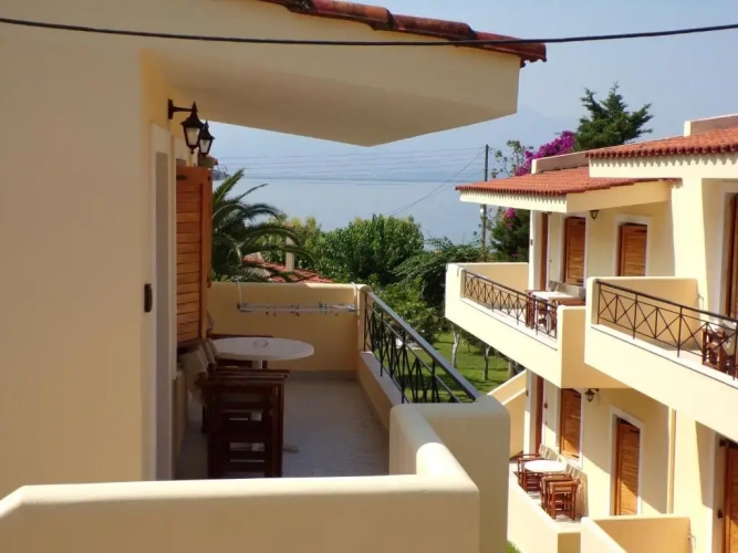 1 Bedroom Apartment