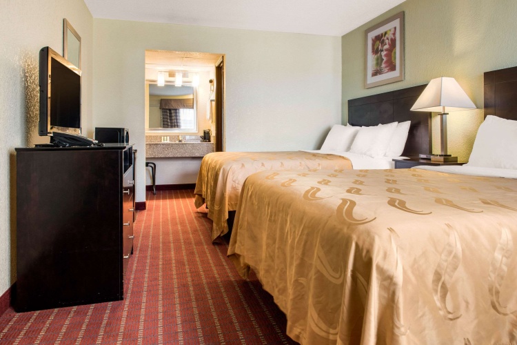 Standard Quadruple room