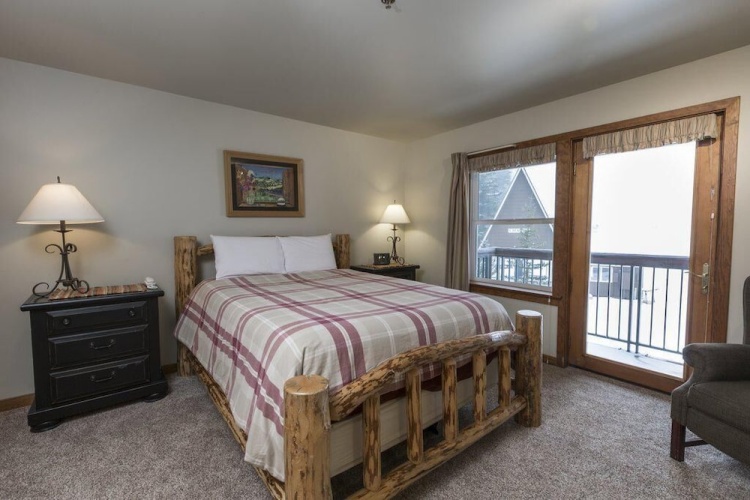 Kintla 404 - 3 Br Condo