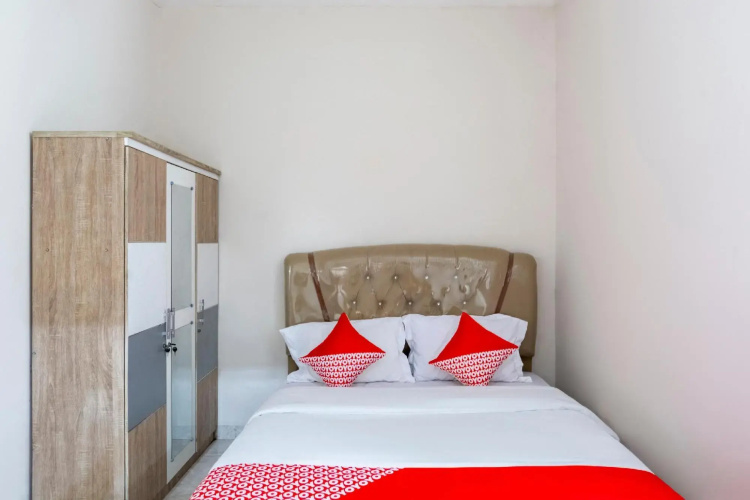 OYO 2898 Kost Irfani