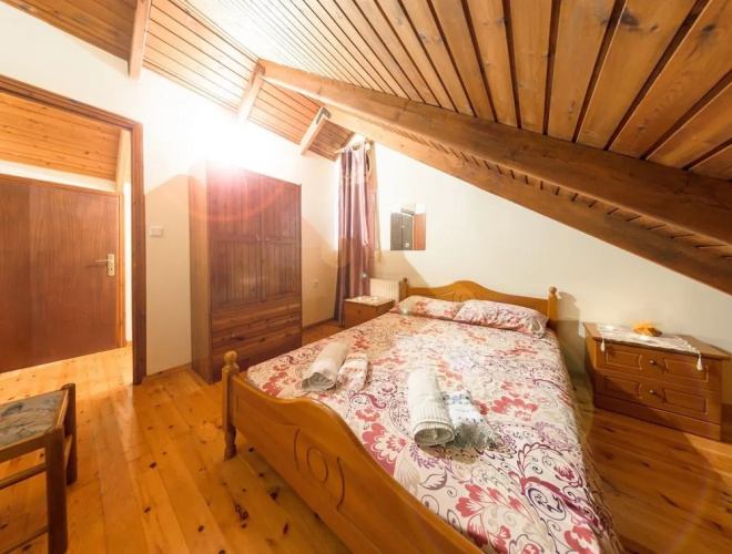 Borsalino Studios & Apartments