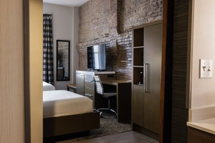 Premium Quadruple room