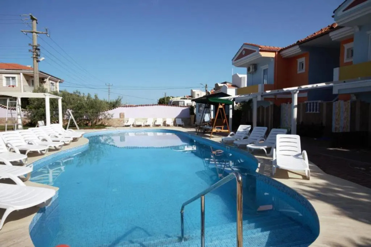 Cundavilla Hotel & Suites