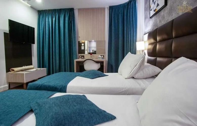 Premium Twin room with city view