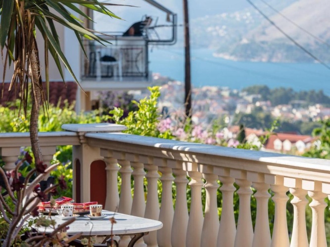 Apartment with balcony and with view