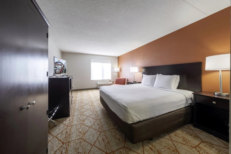 Red Lion Inn & Suites Hershey