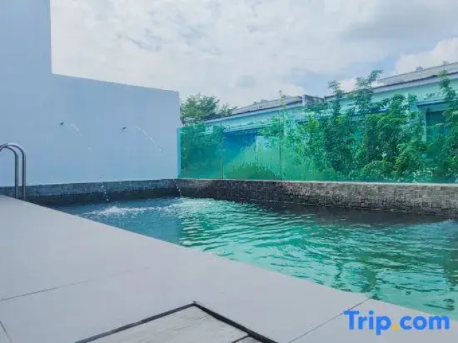 Private Pool Villa at Puchong by HCK